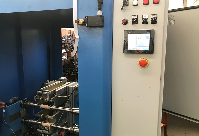 Tool sanding machine